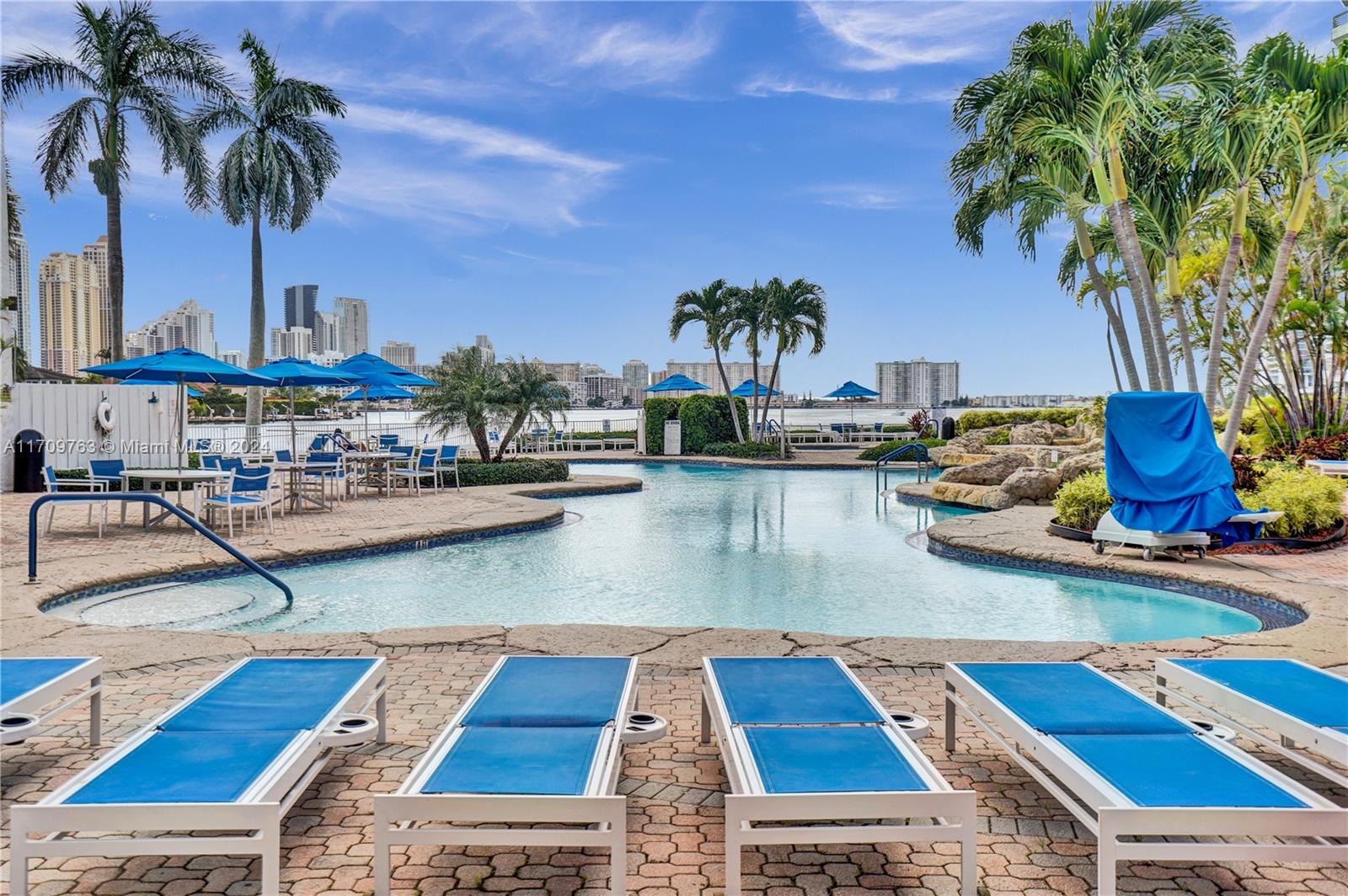 MYSTIC POINTE CONDO NO TH - Residential