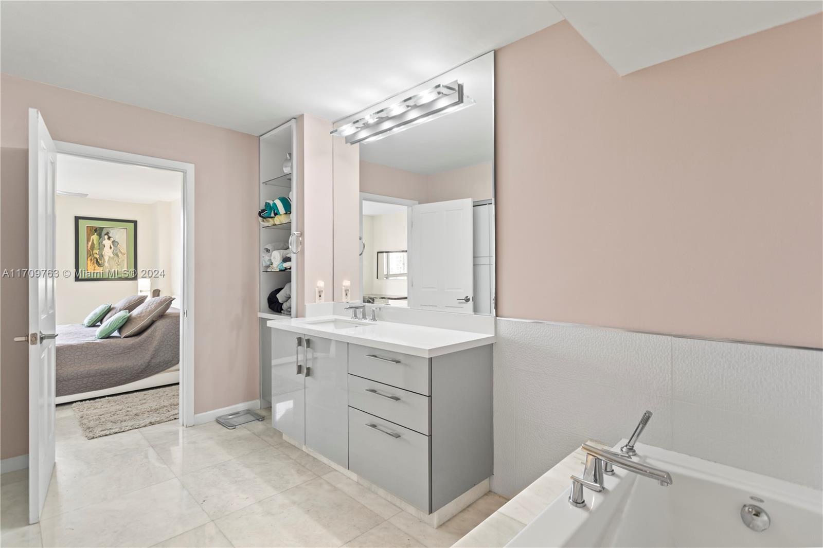 MYSTIC POINTE CONDO NO TH - Residential