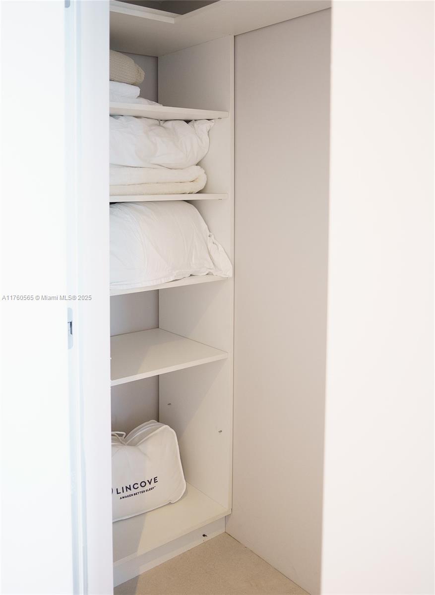 ARMANI CASA - Residential