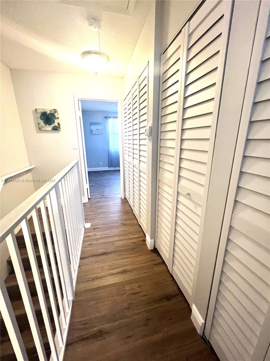 2605 NE 15th St 2605