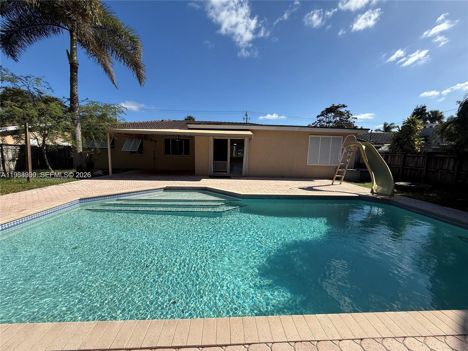 RIVERLAND TERRACE - Residential