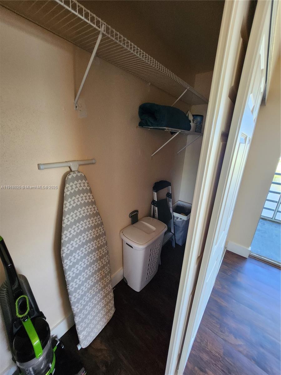 KINGS POINT MONACO CONDOS - Residential