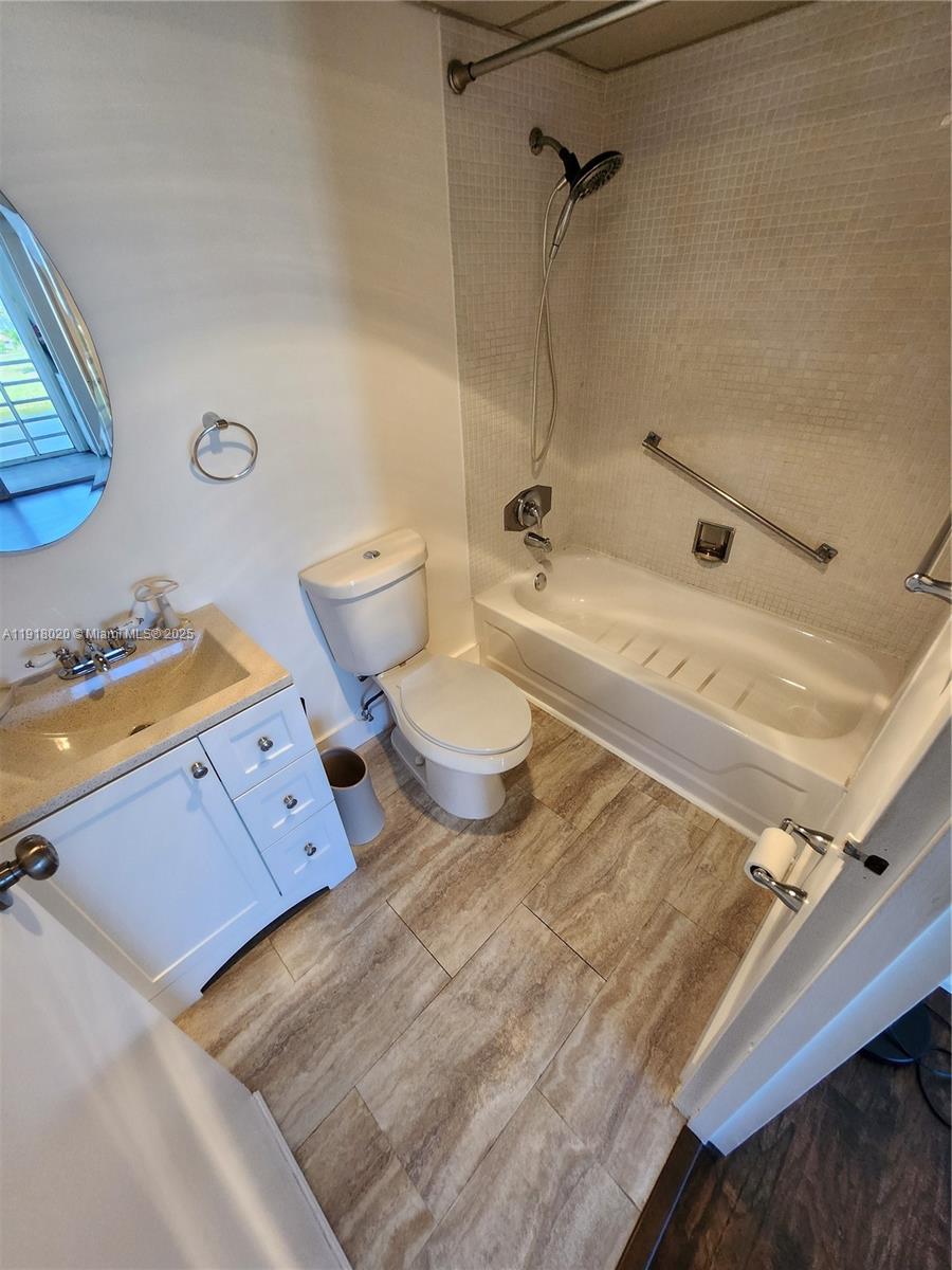 KINGS POINT MONACO CONDOS - Residential