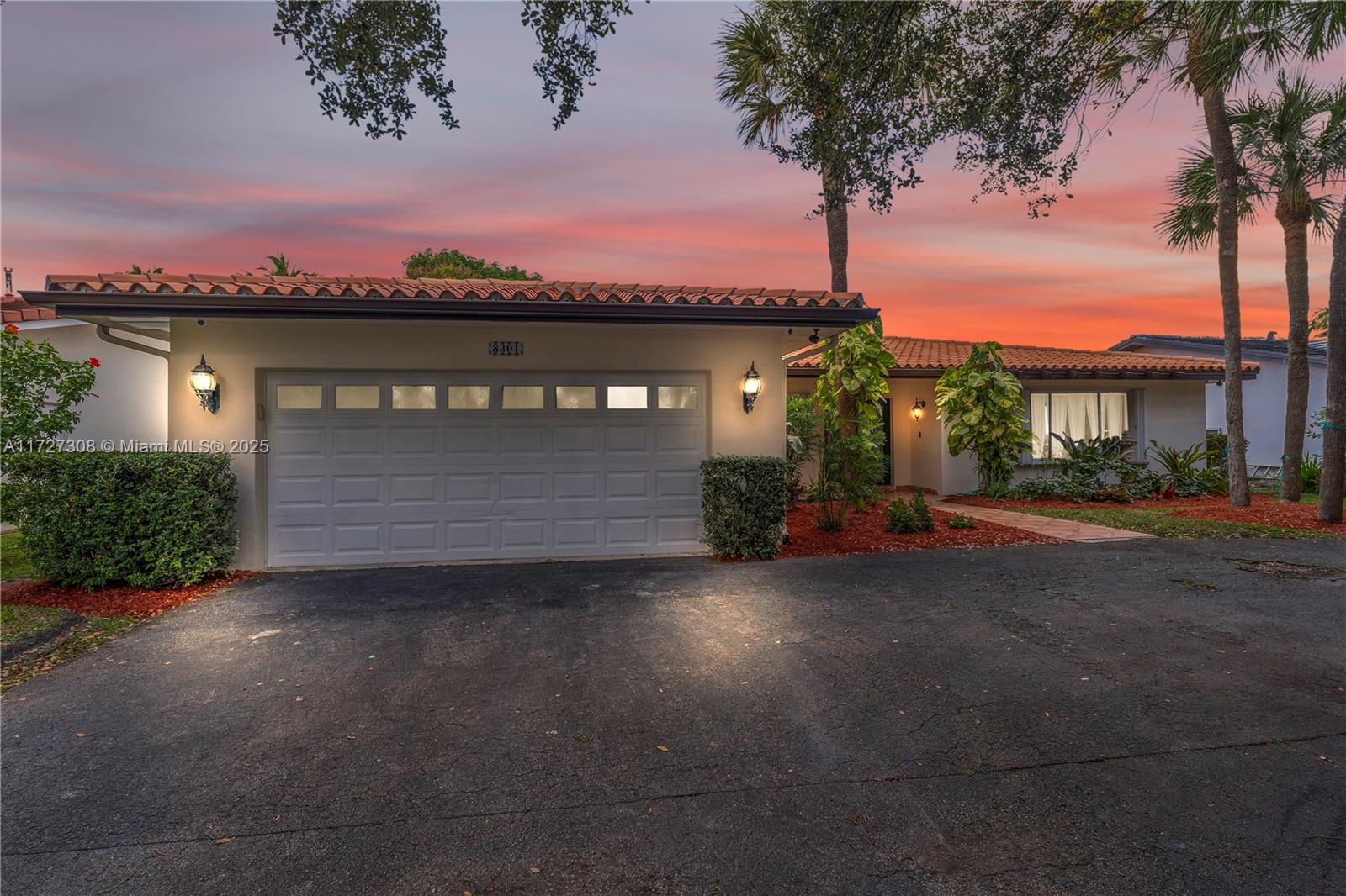 Property for Sale at 8301 Dundee Ter, Miami Lakes, Miami-Dade County, Florida - Bedrooms: 4 
Bathrooms: 3  - $919,200