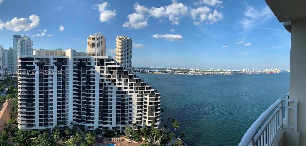 Gorgeous Ocean View!!! Best investment property in exclusive Brickell Key. 1bath 1 Bed, High rise unit, New Luxury resort style pool, clubhouse, BBQ area, and tennis court are under construction and coming very soon. Washer and dryer in unit. 1 assigned parking space and valet parking. The unit is currently rented for $2,600 for one lease year, expiring on January 4/2024. Terrific Tenants, The buyer must honor the lease.