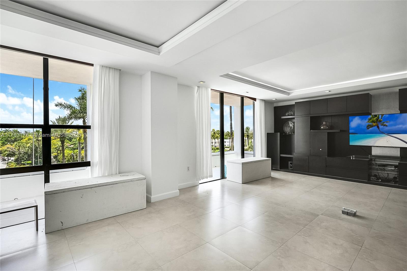 9801 Collins Ave 5M