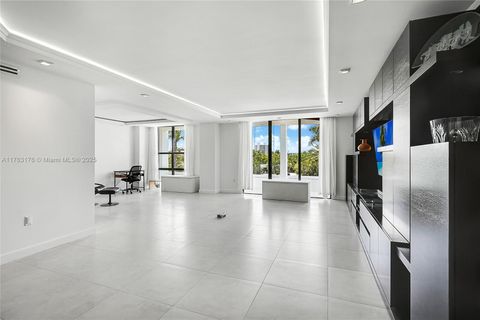 9801 Collins Ave 5M Bal Harbour FL 33154