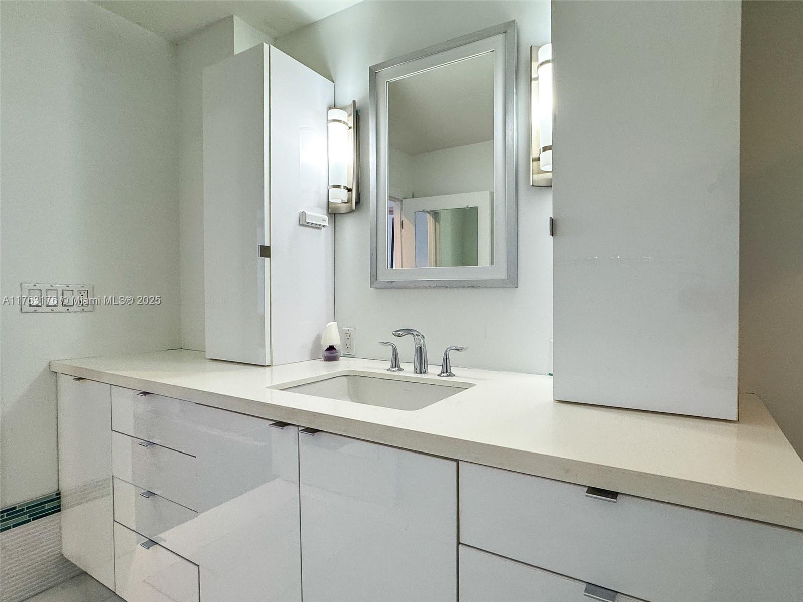 BALMORAL CONDO - Residential