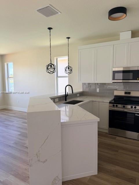 PORTOFINO BAY - Residential Lease