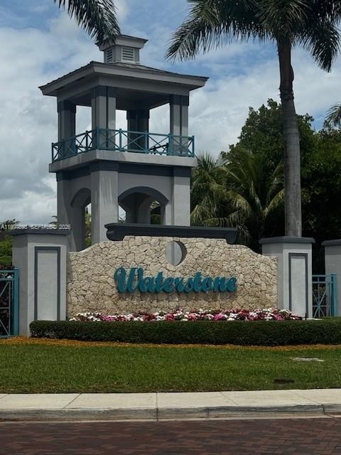 PORTOFINO BAY - Residential Lease