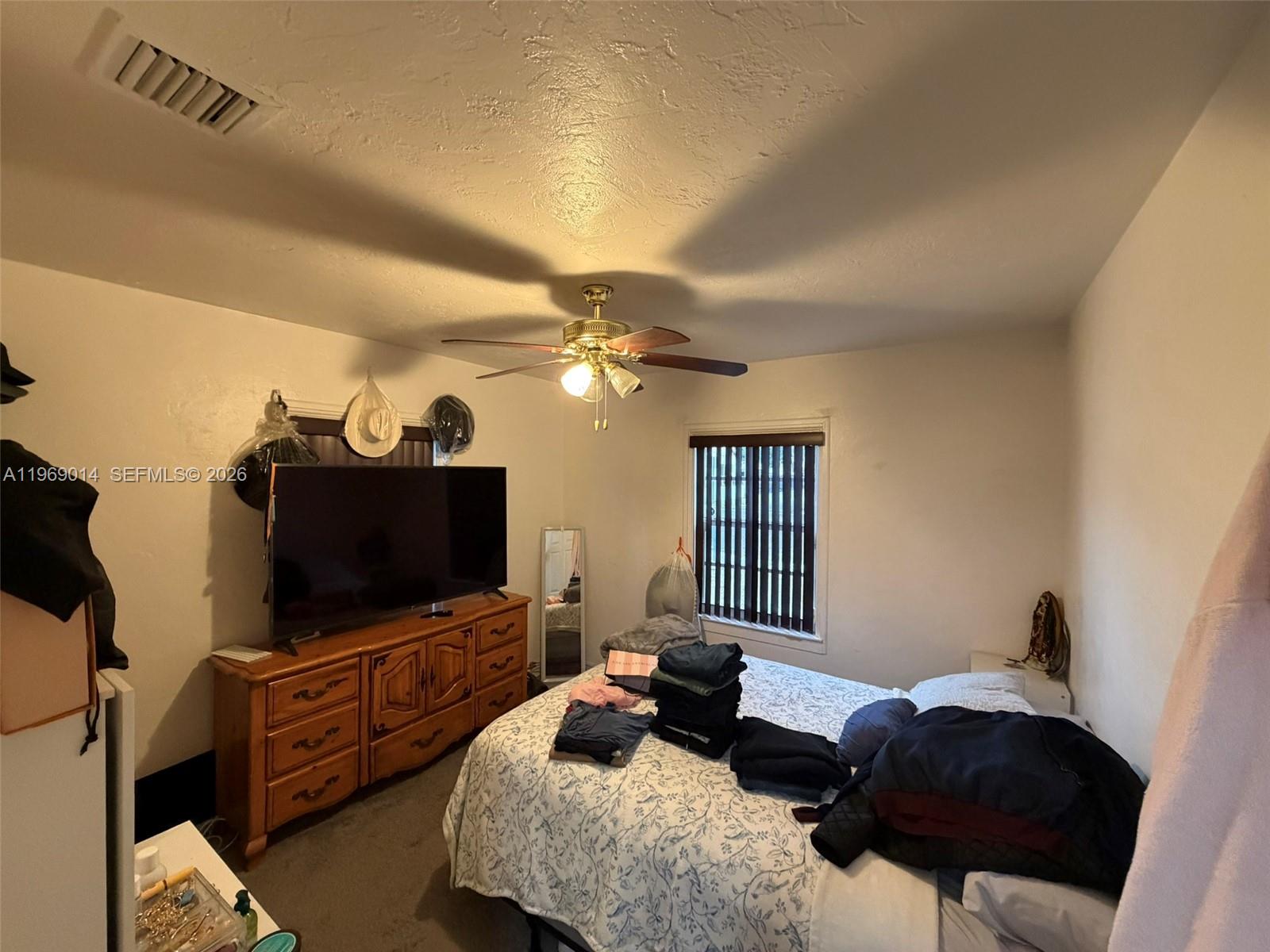 N MIAMI ESTATES - Residential