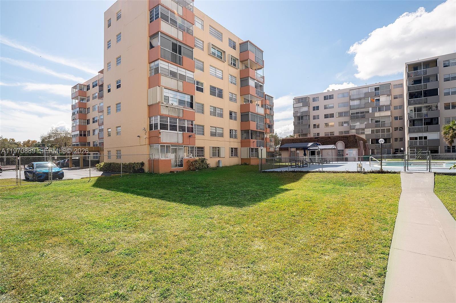 THREE SEASONS CONDOMINIUM - Residential