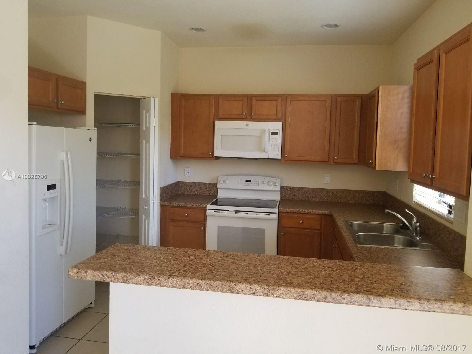 SILVER PALM WEST - Residential Lease