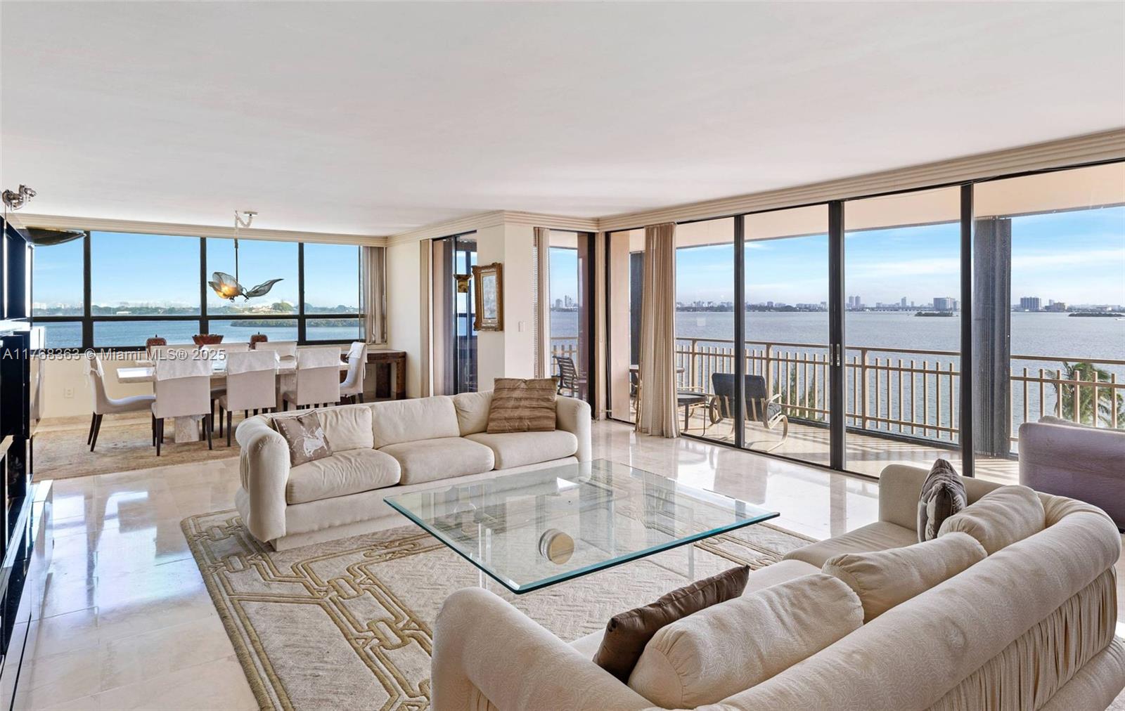 JOCKEY CLUB III - Residential