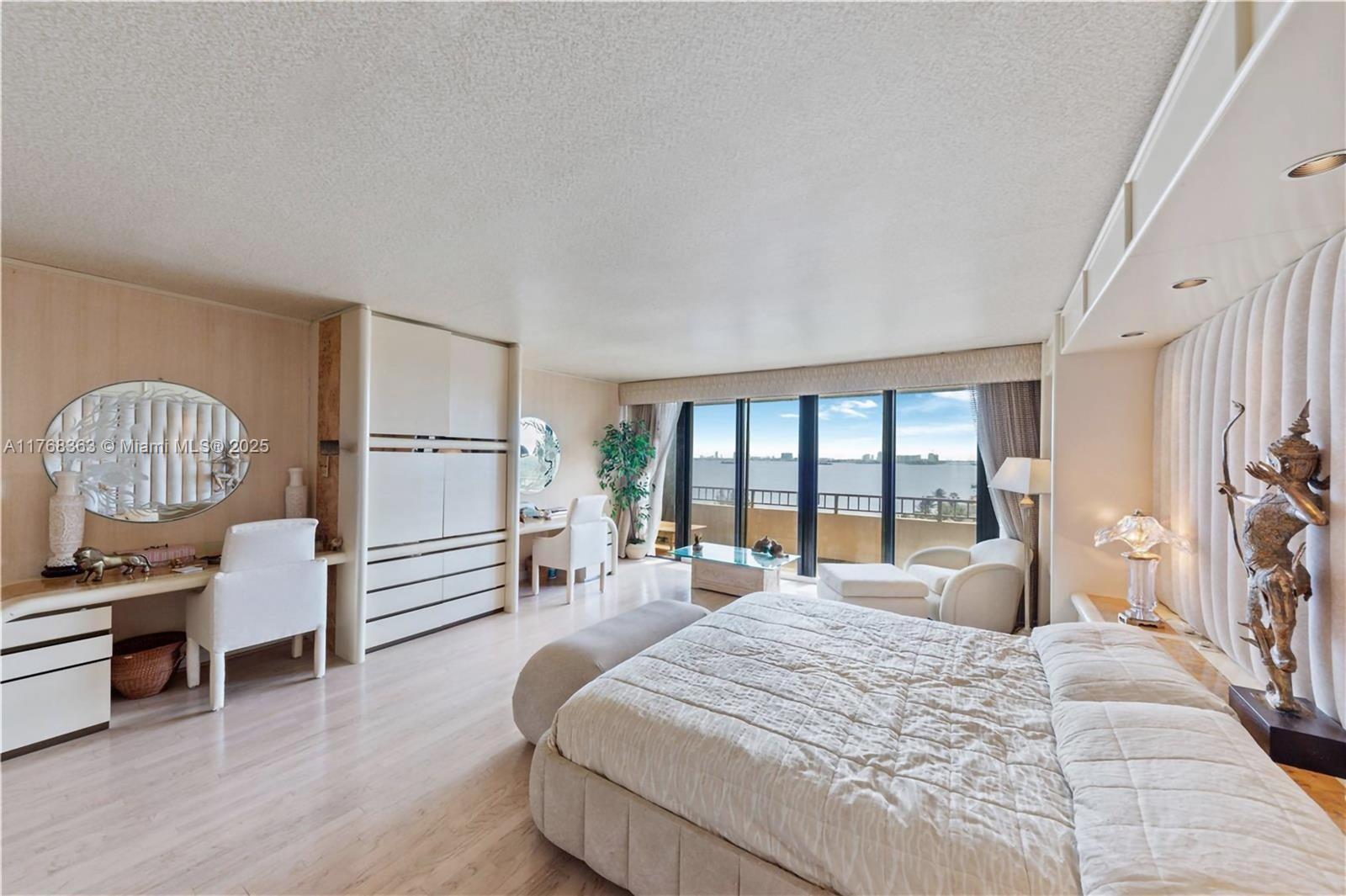JOCKEY CLUB III - Residential