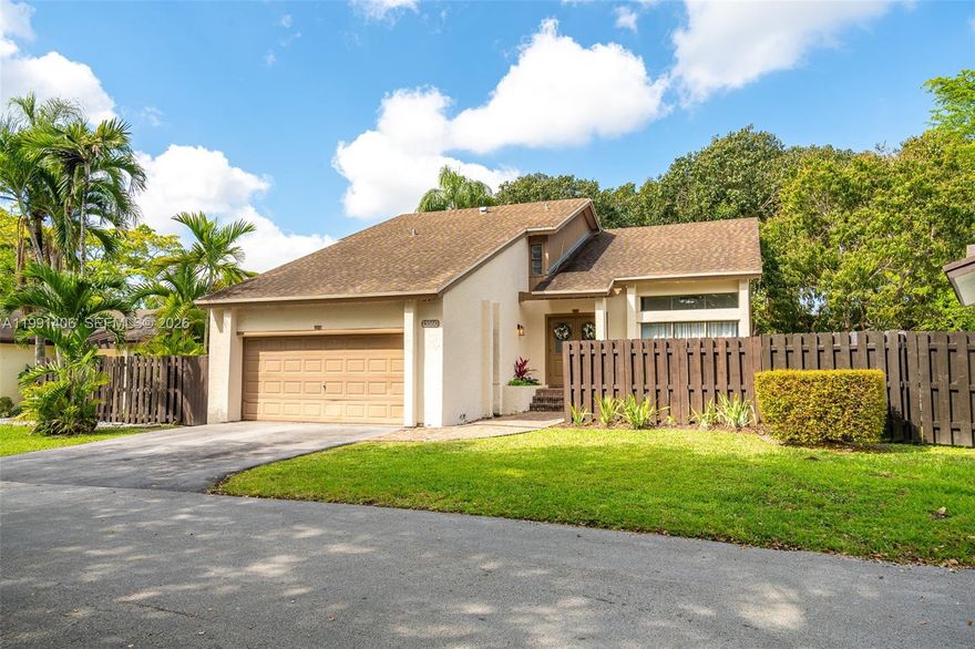 Located in the Crossings community in Kendall, this move-in ready 2-story home delivers space, style, and lifestyle all in one. Surrounded by lush greenery and peaceful streets.
This spacious residence features 4 bedrooms and 2.5 bathrooms, including a convenient first-floor bedroom. The home includes a 2-car garage with a versatile office space, perfect for remote work or additional storage.
Residents of The Crossings enjoy access to resort-style amenities including multiple swimming pools, tennis and basketball courts, a scenic lake, clubhouse, fully equipped fitness center, and outdoor barbecue areas with gazebos and party tables. Additional features include ping pong and pool tables, a lounge area, fireplace, and a unique gated parking lot for RVs and boats available for annual rental (contact HOA for details).