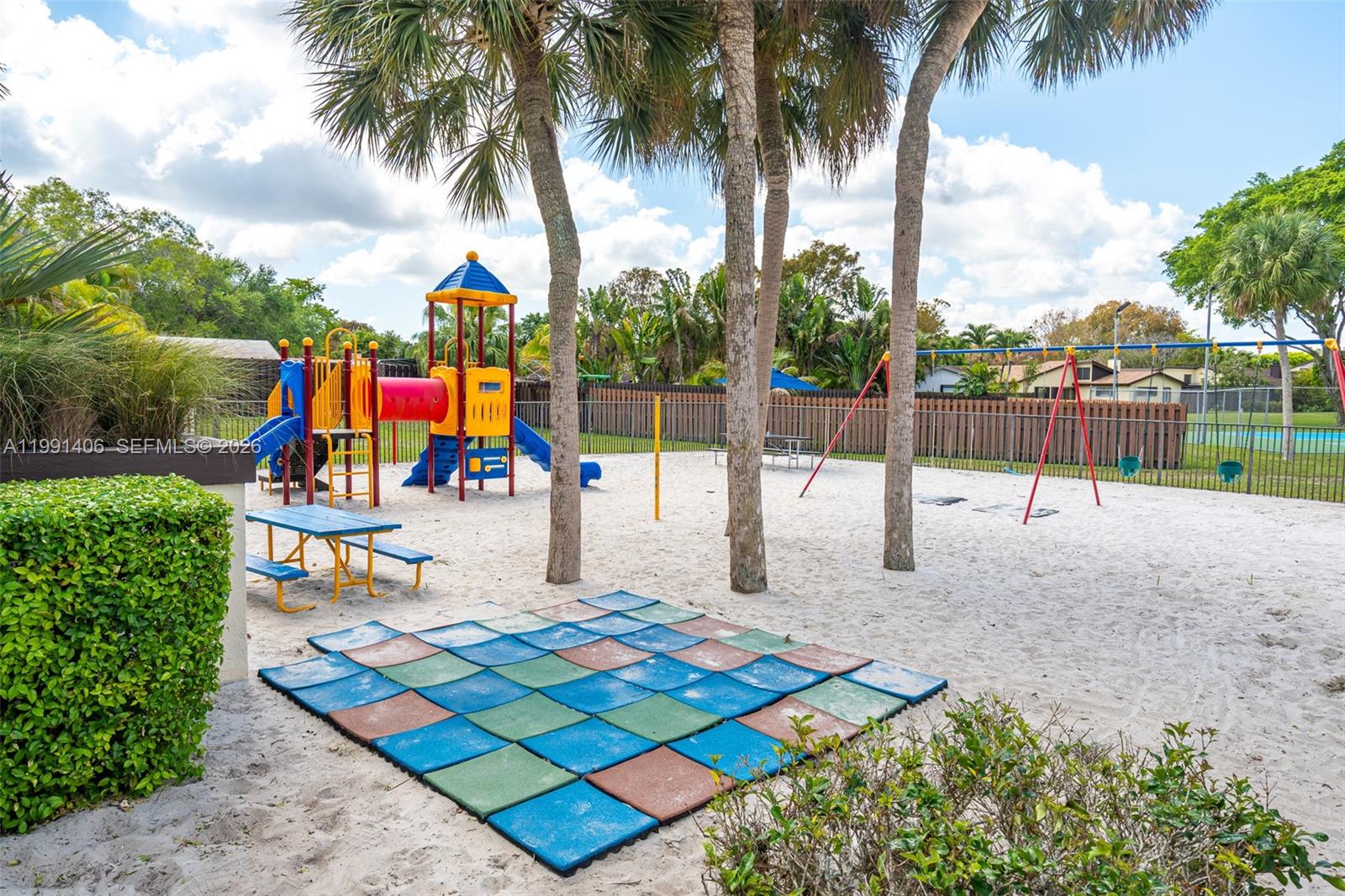 CROSSINGS SEC 4, THE - Residential