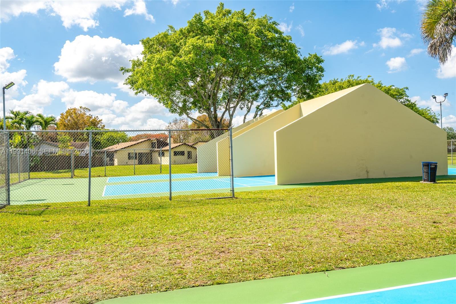 CROSSINGS SEC 4, THE - Residential