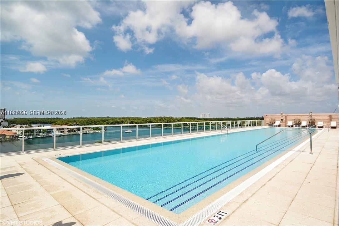 400 SUNNY ISLES CONDO WES - Residential