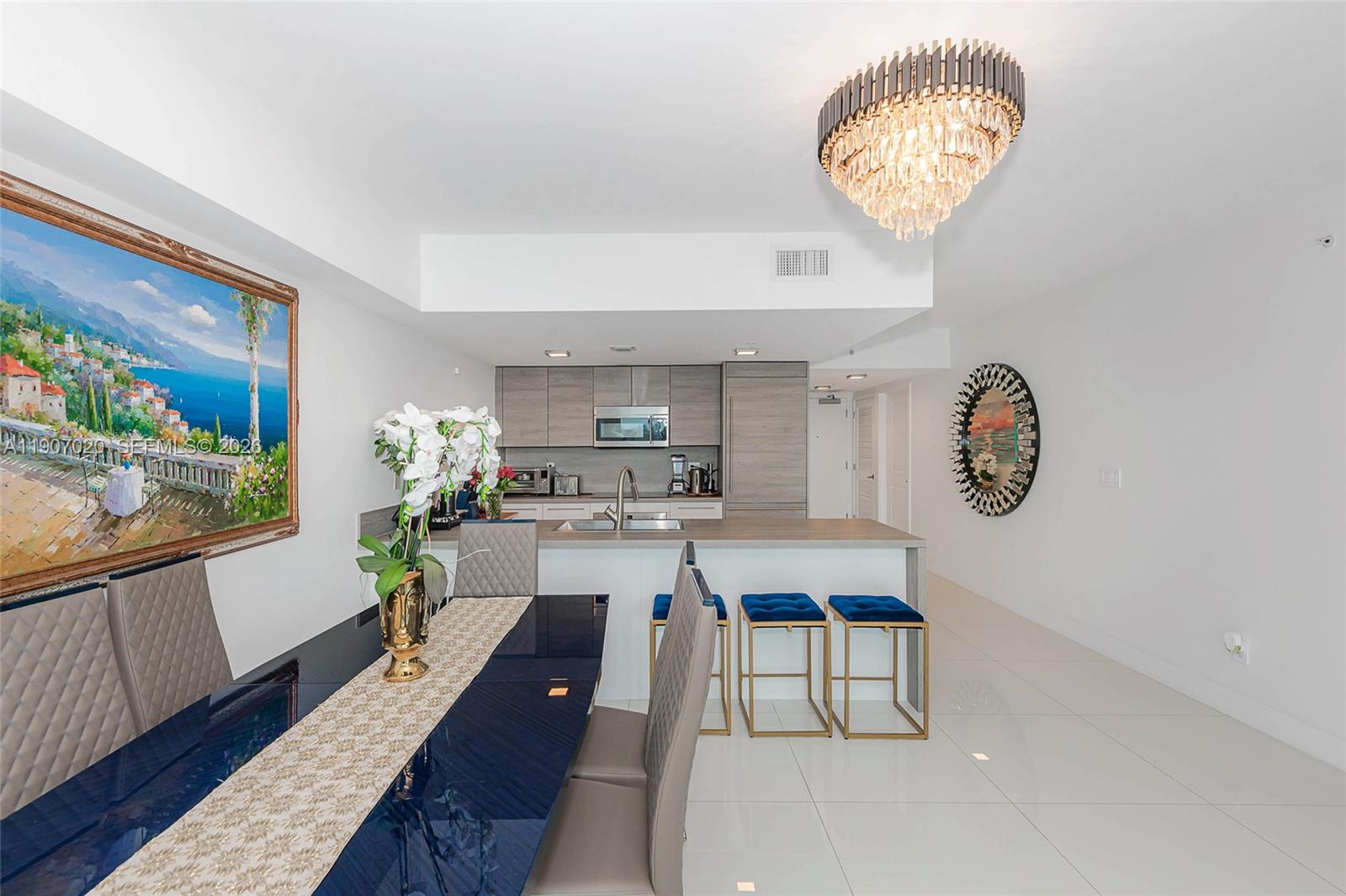 400 SUNNY ISLES CONDO WES - Residential