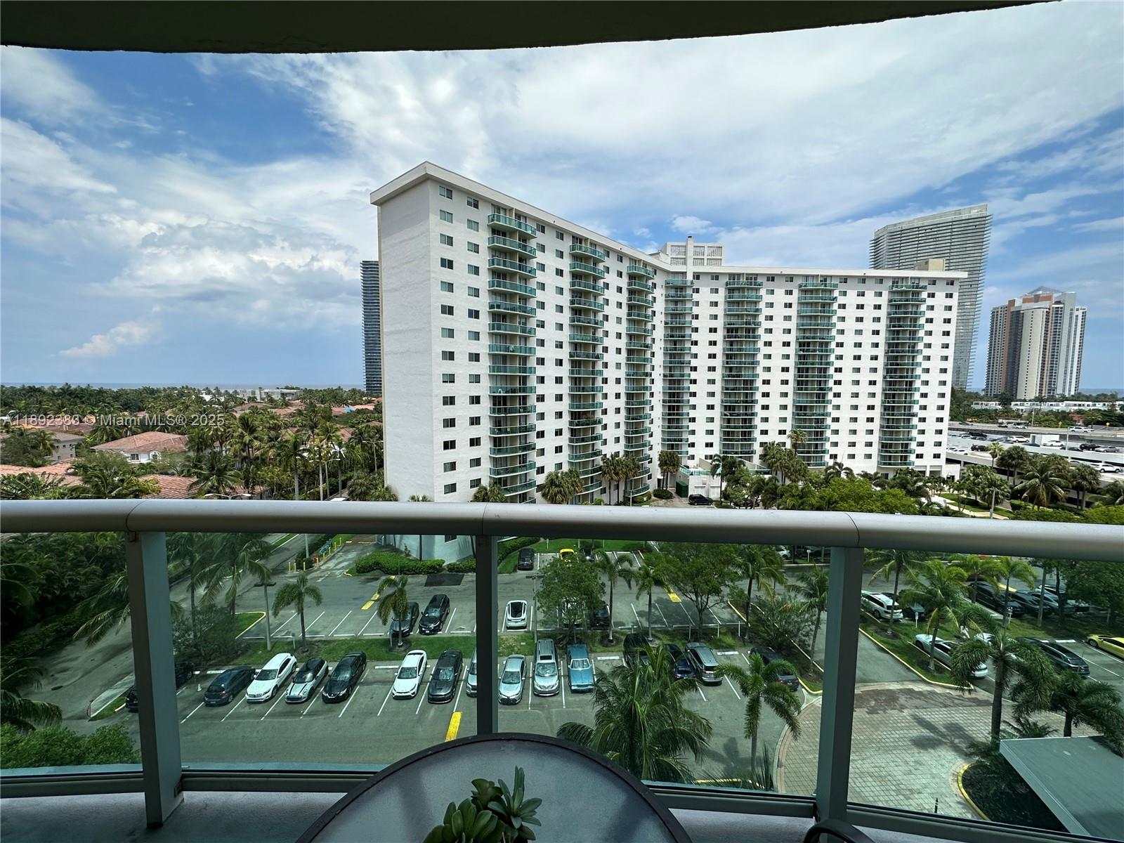 OCEANVIEW BUILDING A COND - Residential