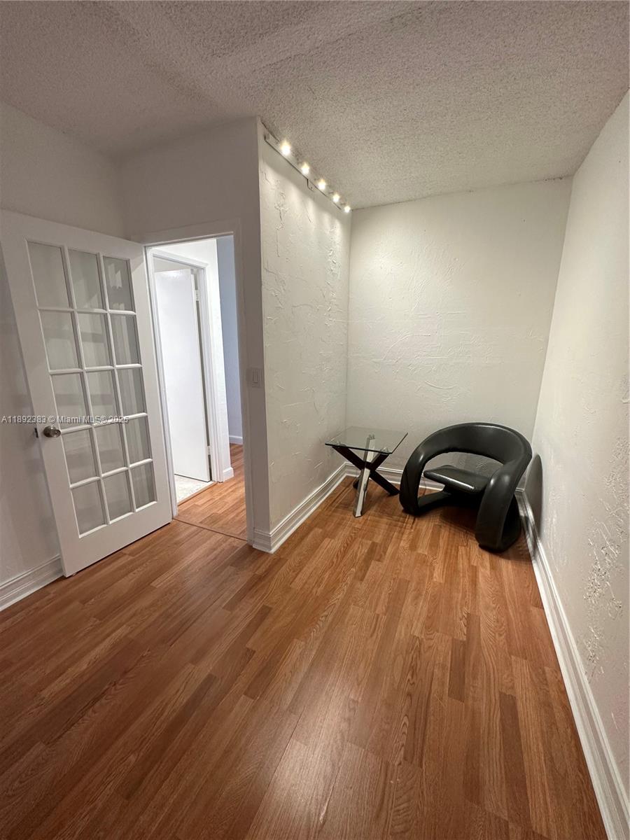 OCEANVIEW BUILDING A COND - Residential