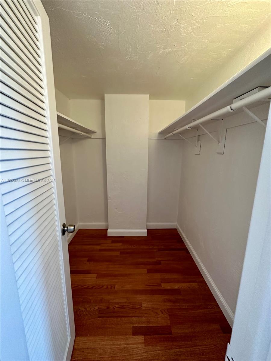 OCEANVIEW BUILDING A COND - Residential