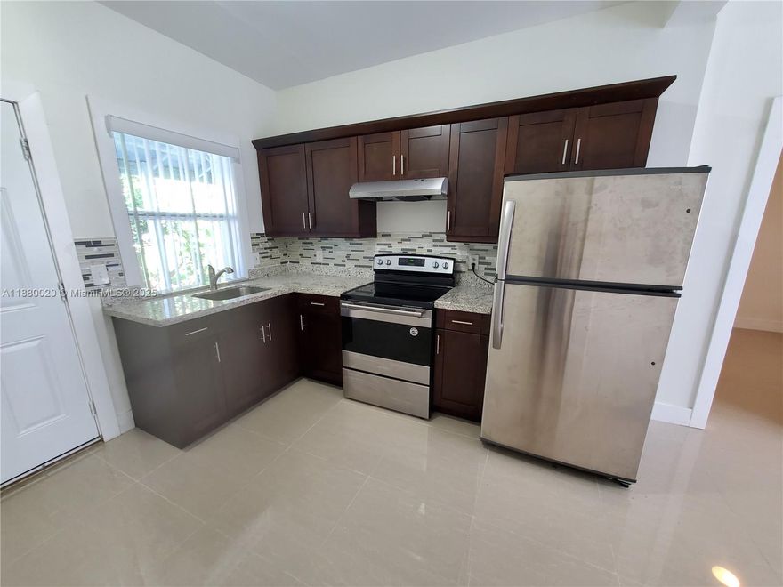 Beautiful 1 bedroom 1 bathroom unit located in sunny Hollywood. The entire unit has been updated! Gorgeous Kitchen with new stainless steel appliances, tiled bathroom, and new porcelain tile floors throughout the house! Plenty of natural light! walking distance to shops and houses of worship! Pets are welcome! (Pet fee applies). Dedicated parking spot and centrally located, minutes from Hard Rock and Downtown. Located in very desirable area, call today to schedule a showing. Flat fee $100.00/M for electric, water, and trash!