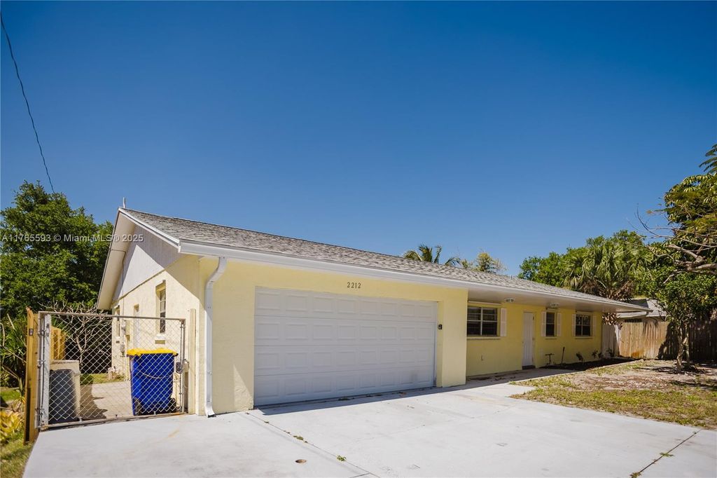 Photo of 2212 NE 21st Ave, Jensen Beach, FL 34957 (MLS # A11765593)