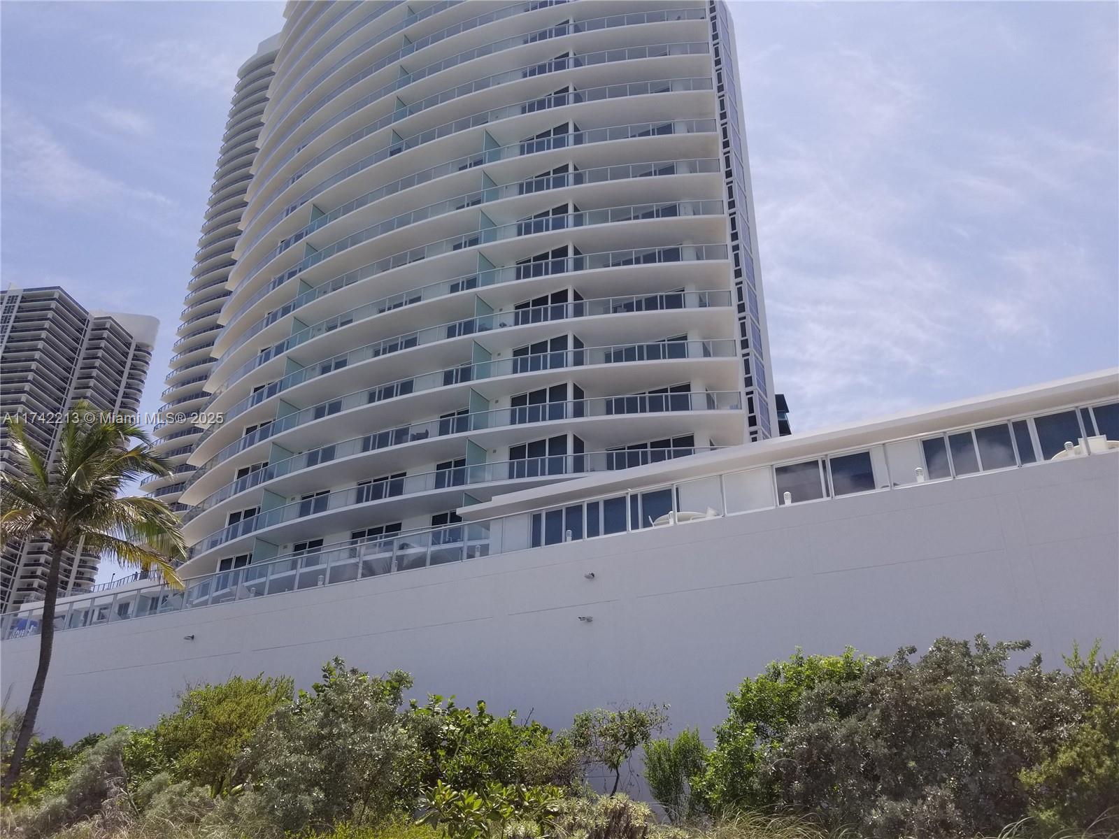 4001 S Ocean Dr 4H