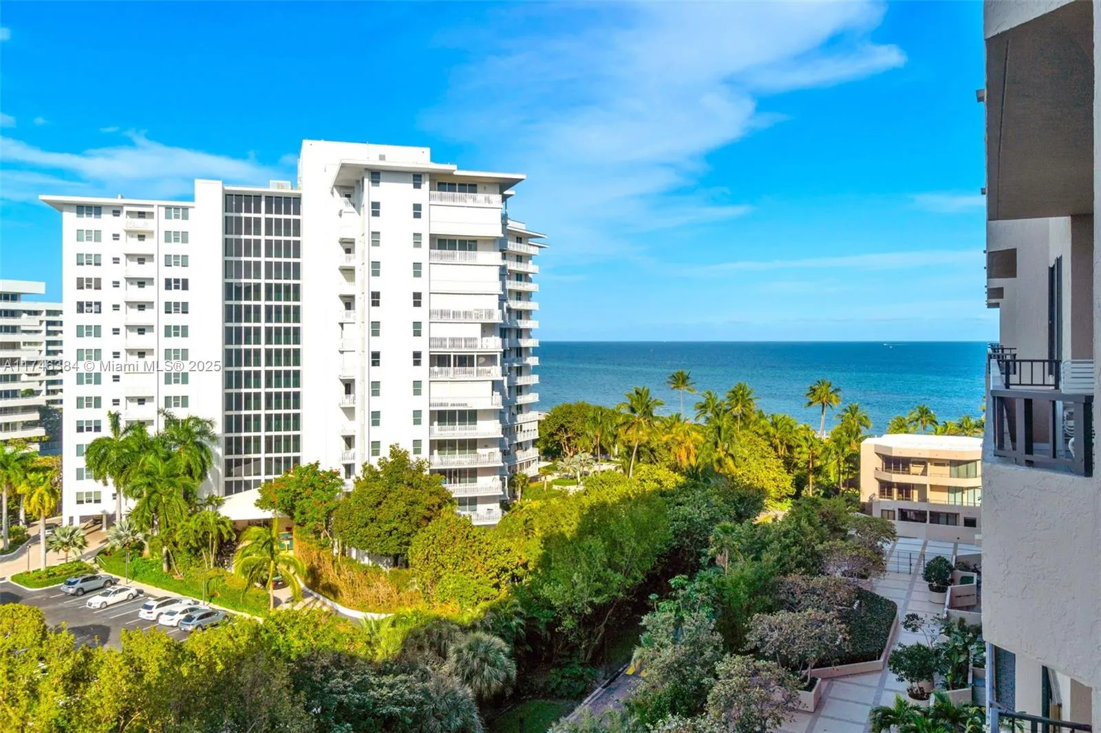 Key Biscayne, Florida 33149, United States, 2 Bedrooms Bedrooms, ,2 BathroomsBathrooms,Residential,Active,3476