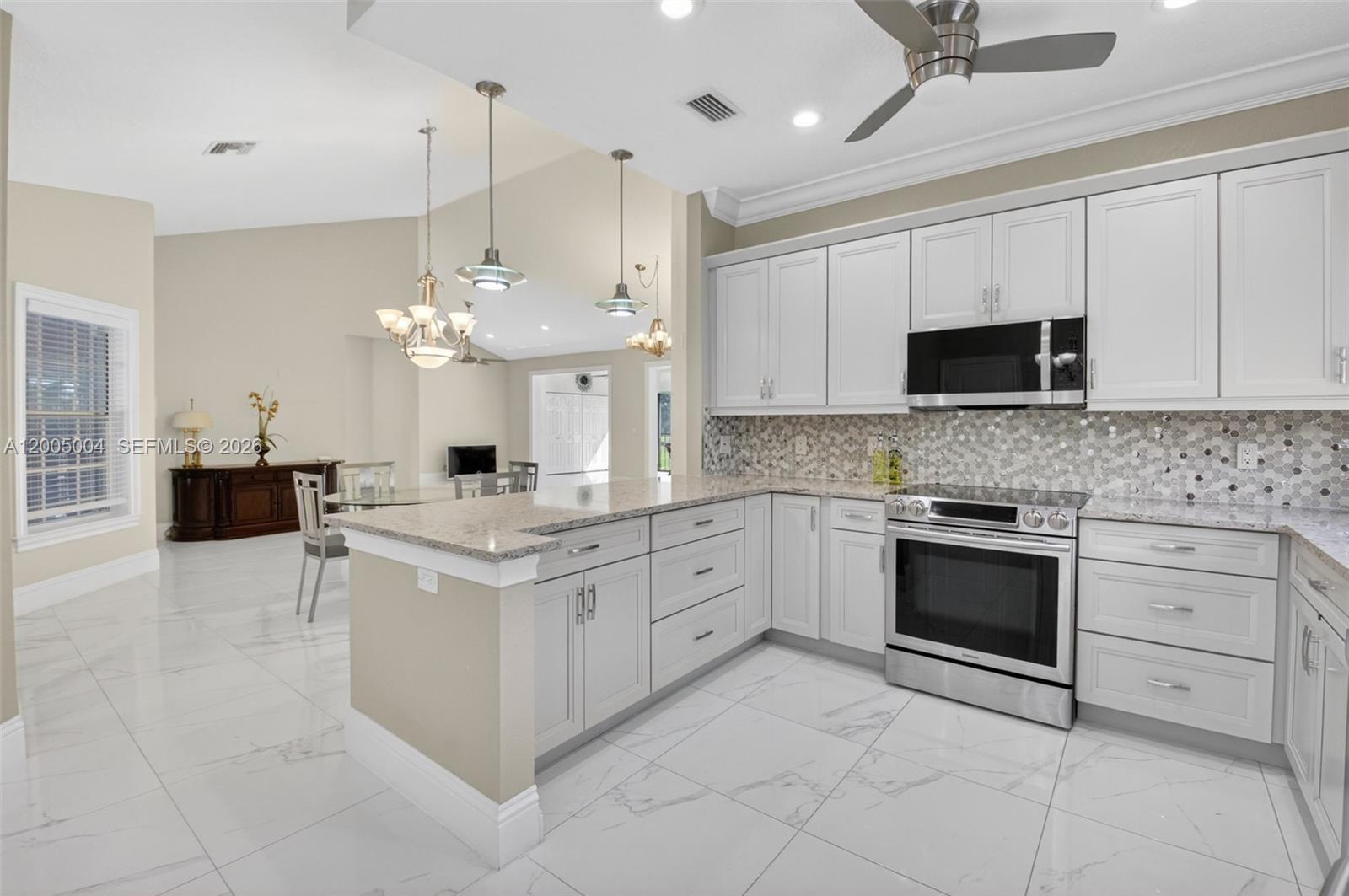 BRIARWOOD @ INDIAN SPRINGS - Residential