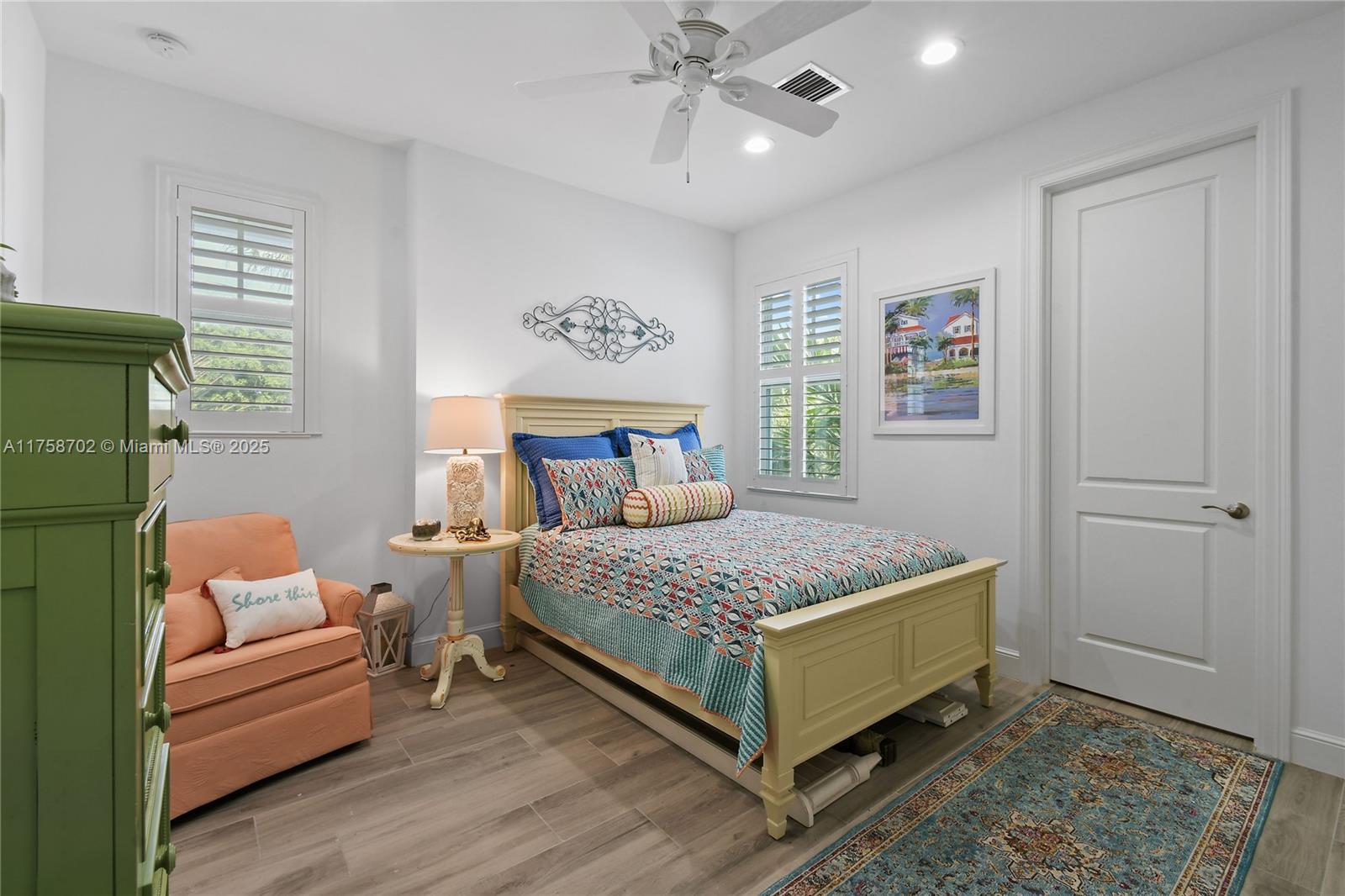 INLET WATERS CONDO - Residential Lease