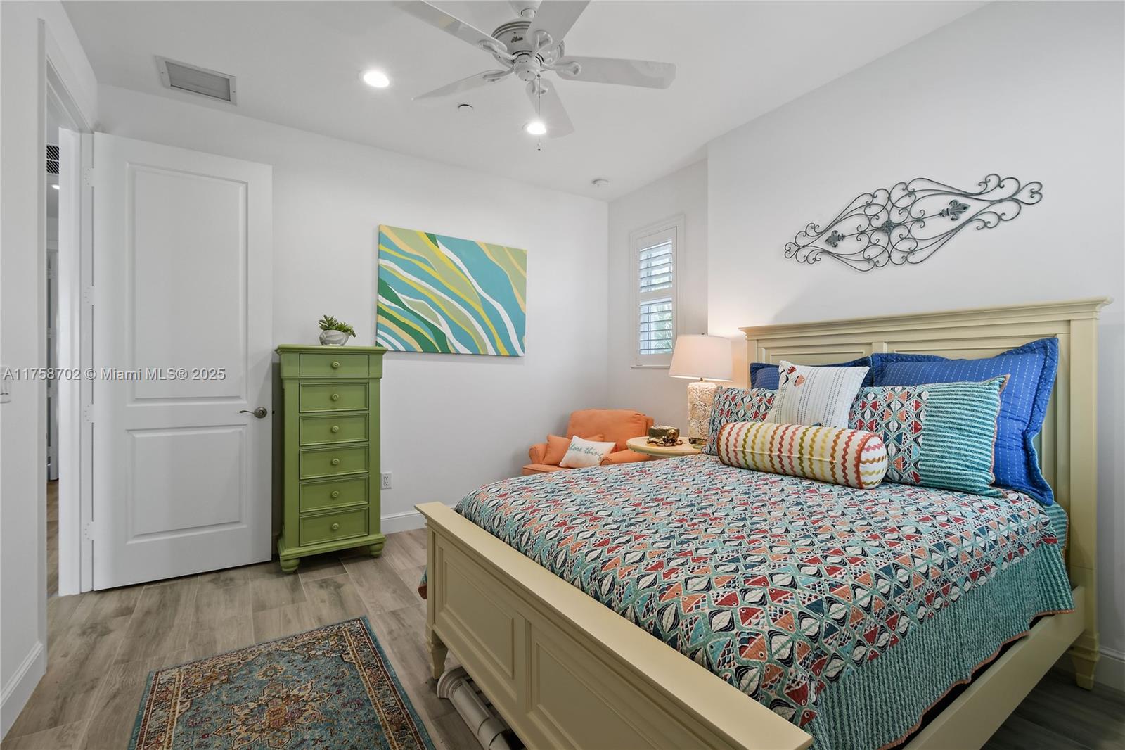 INLET WATERS CONDO - Residential Lease
