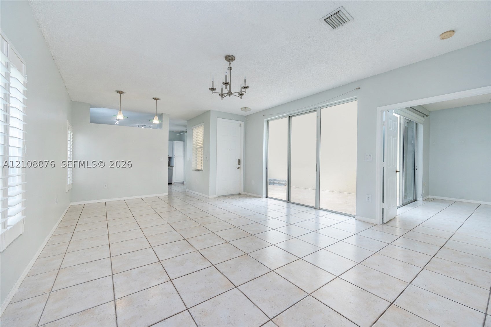 1571 Seagrape Way 1571