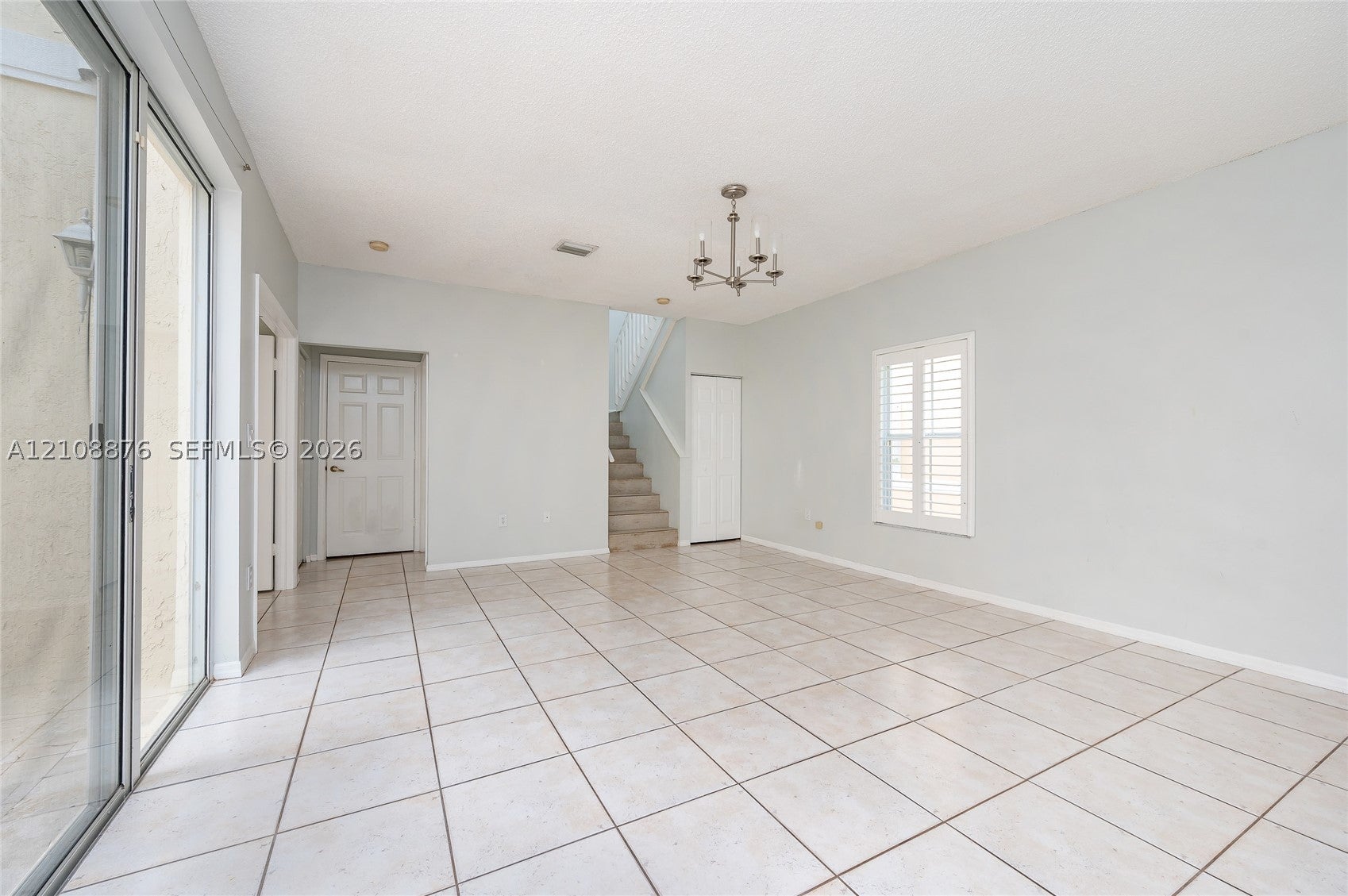 1571 Seagrape Way 1571