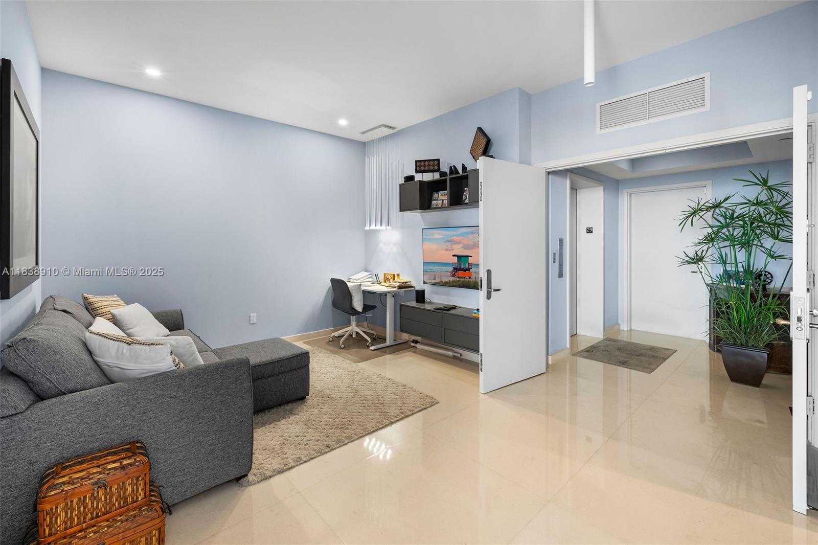 JADE RESIDENCES AT BRICKE - Residential Lease