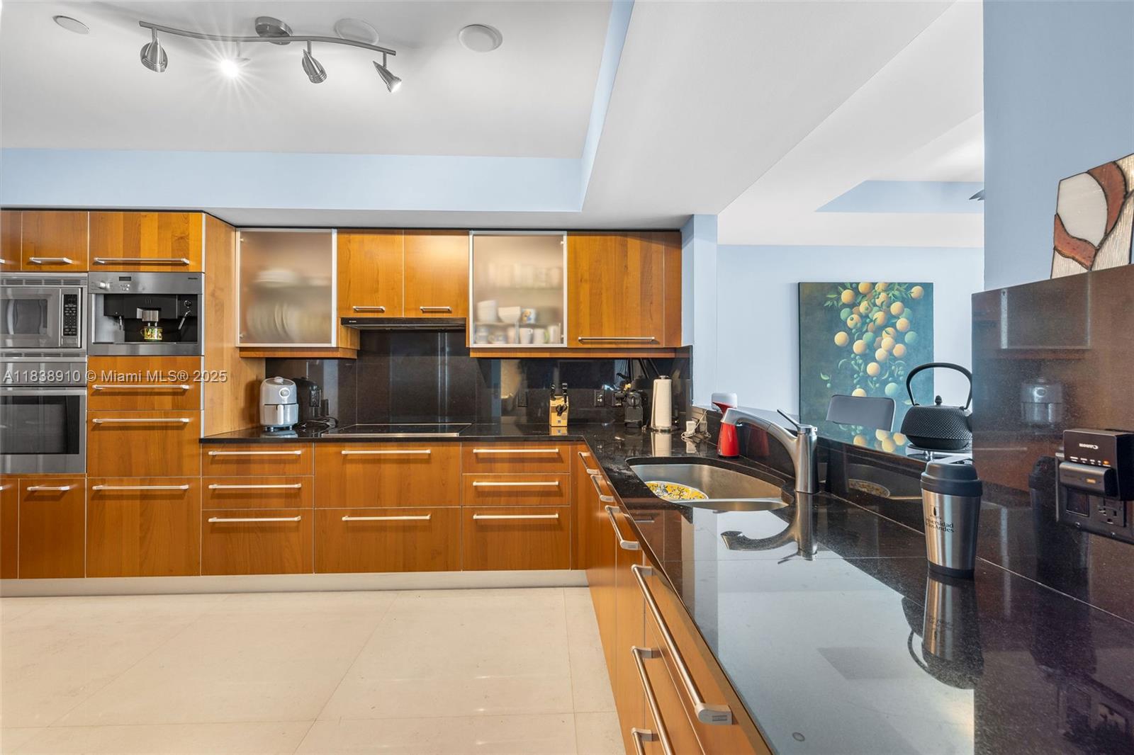 JADE RESIDENCES AT BRICKE - Residential Lease