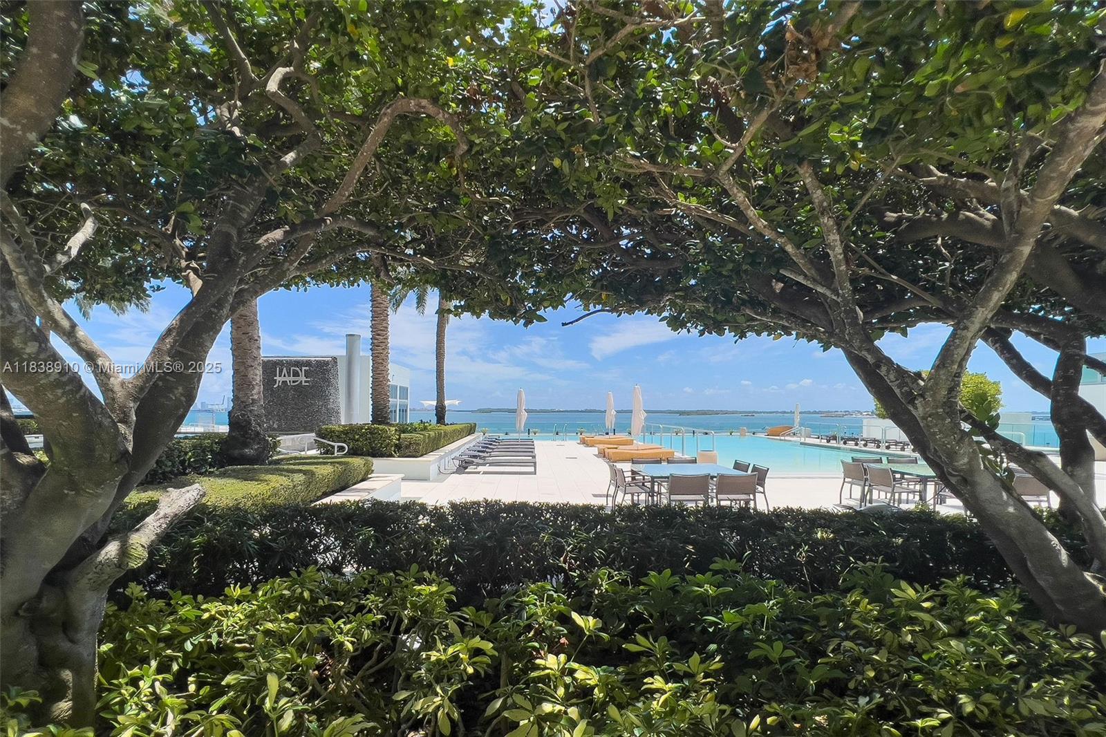 JADE RESIDENCES AT BRICKE - Residential Lease