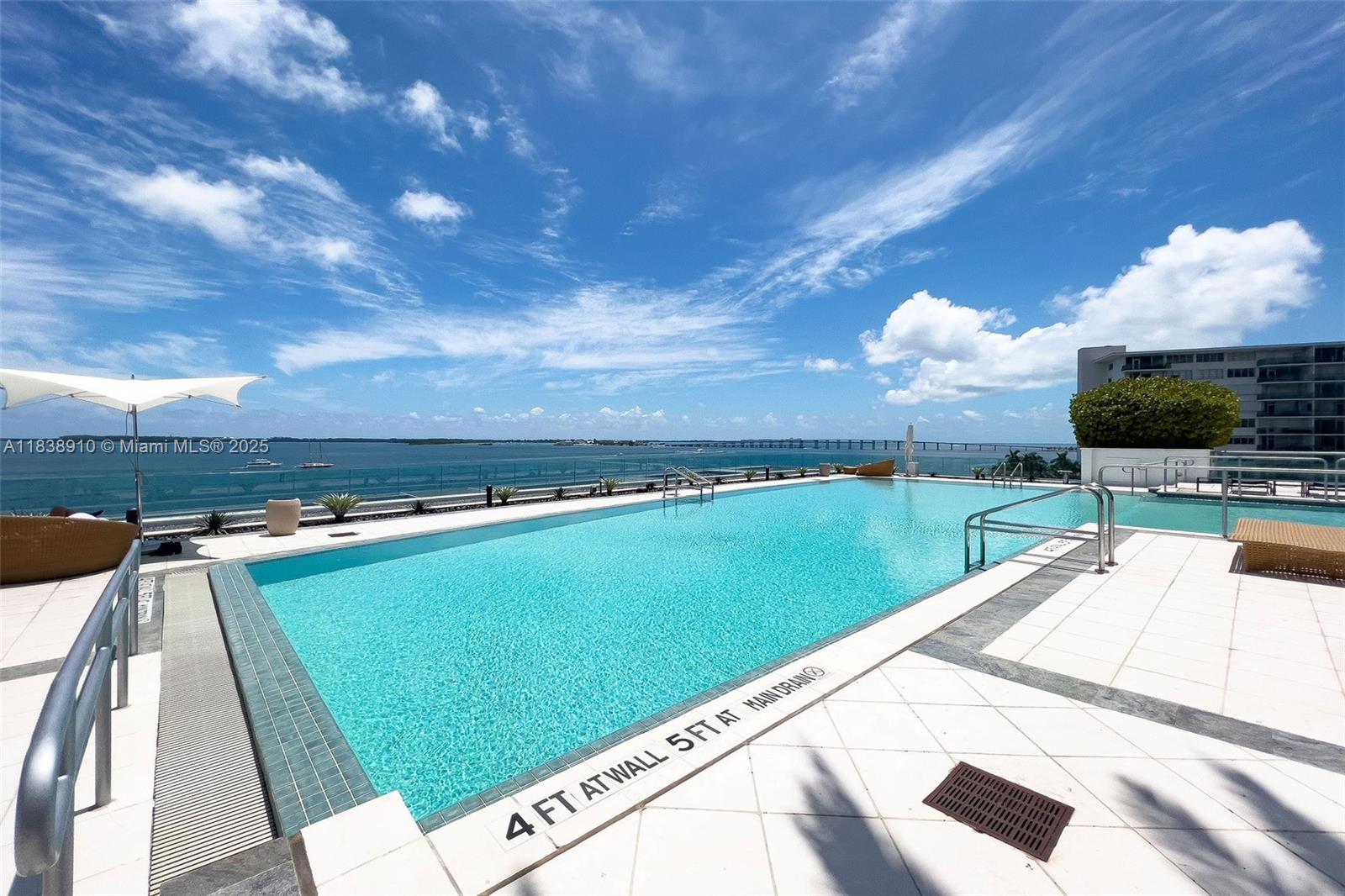 JADE RESIDENCES AT BRICKE - Residential Lease