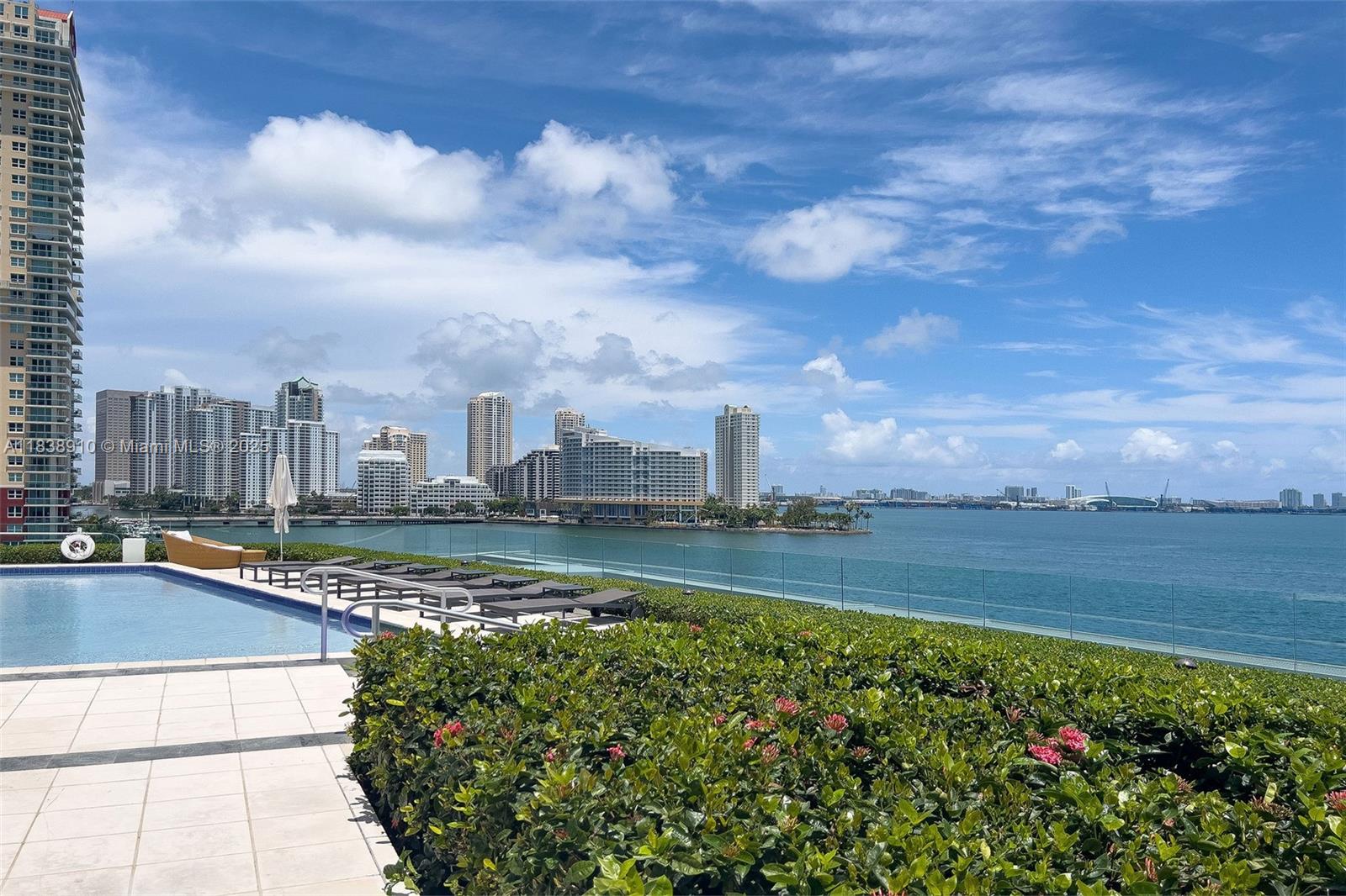 JADE RESIDENCES AT BRICKE - Residential Lease