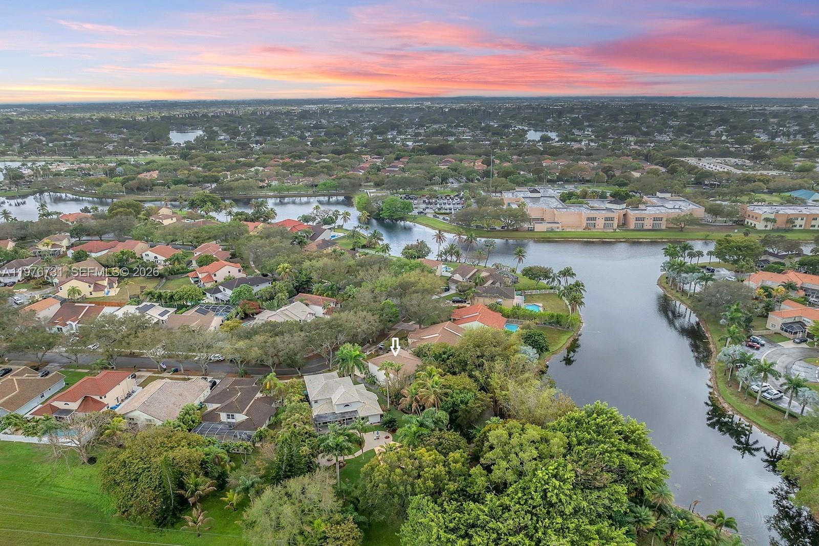 EMBASSY LAKES - Residential