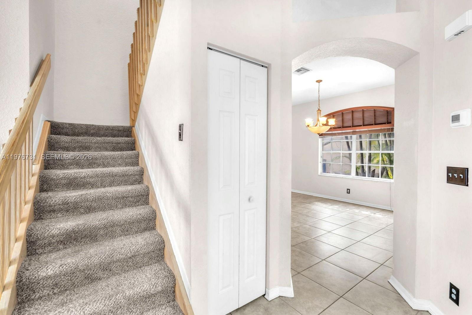 EMBASSY LAKES - Residential