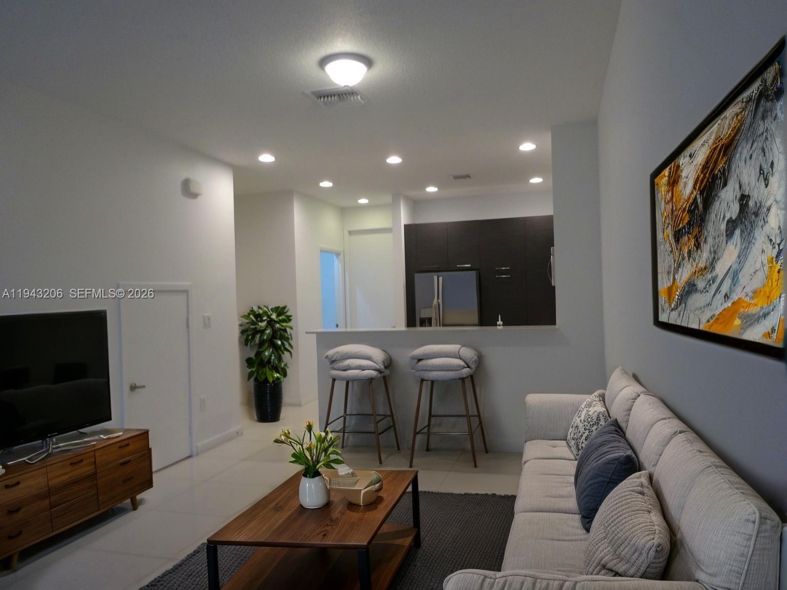 GEORGETOWN - Residential