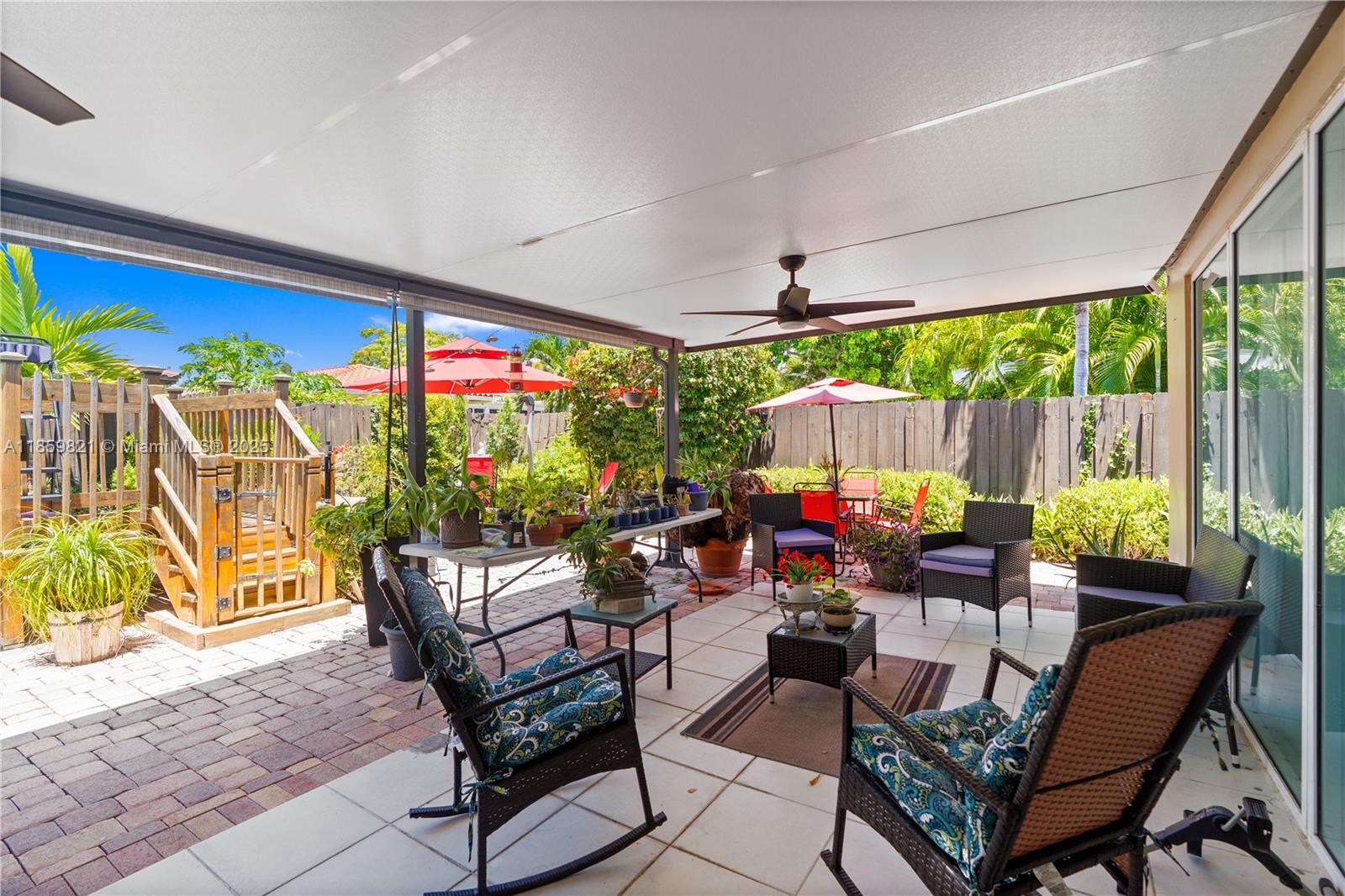 TREASURE ISLAND - Residential