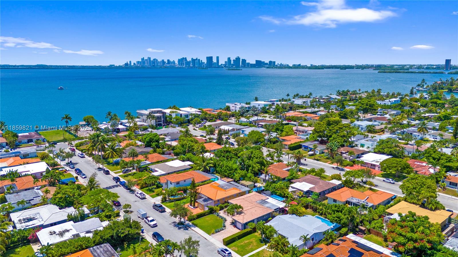 TREASURE ISLAND - Residential