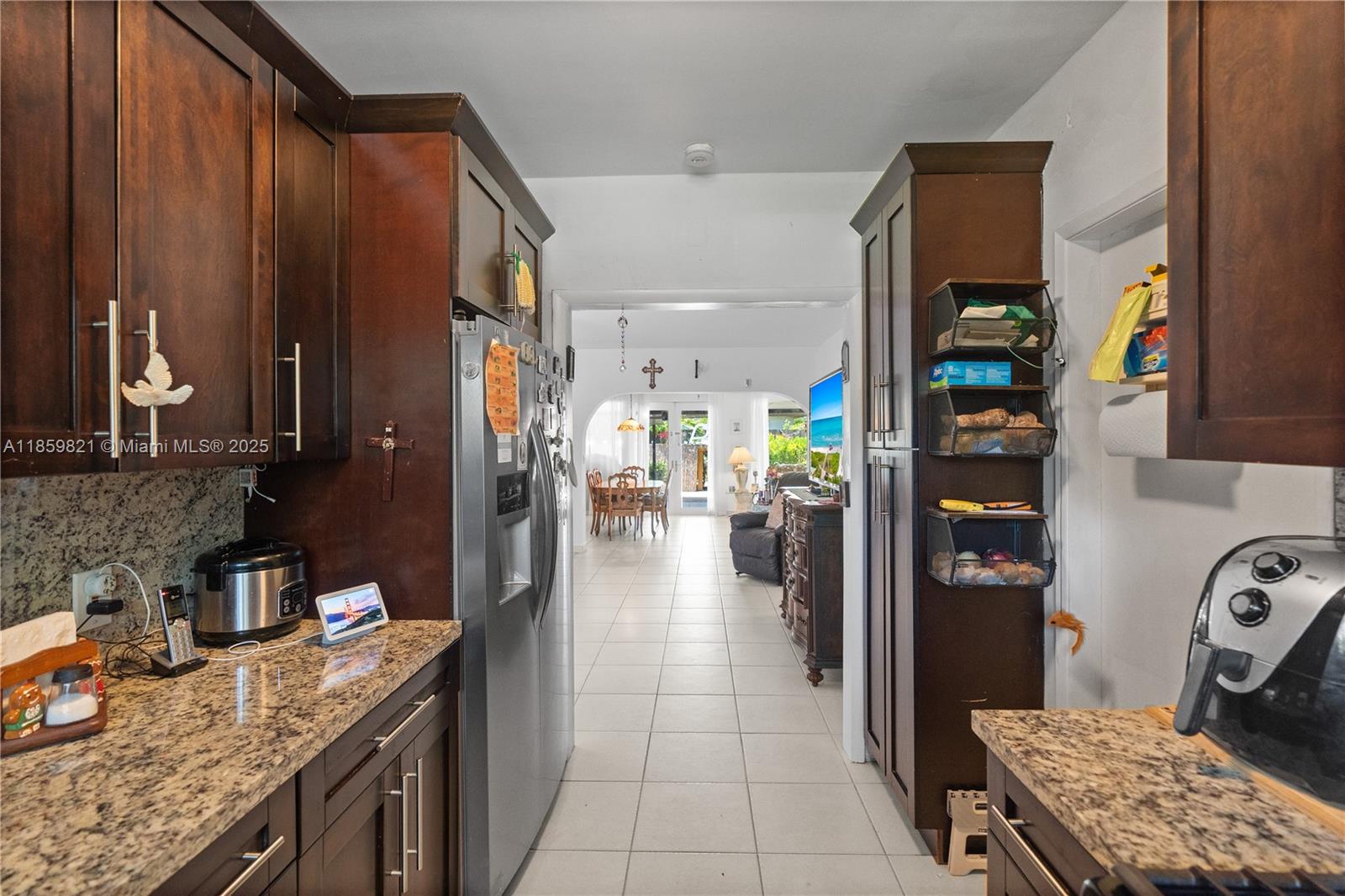 TREASURE ISLAND - Residential