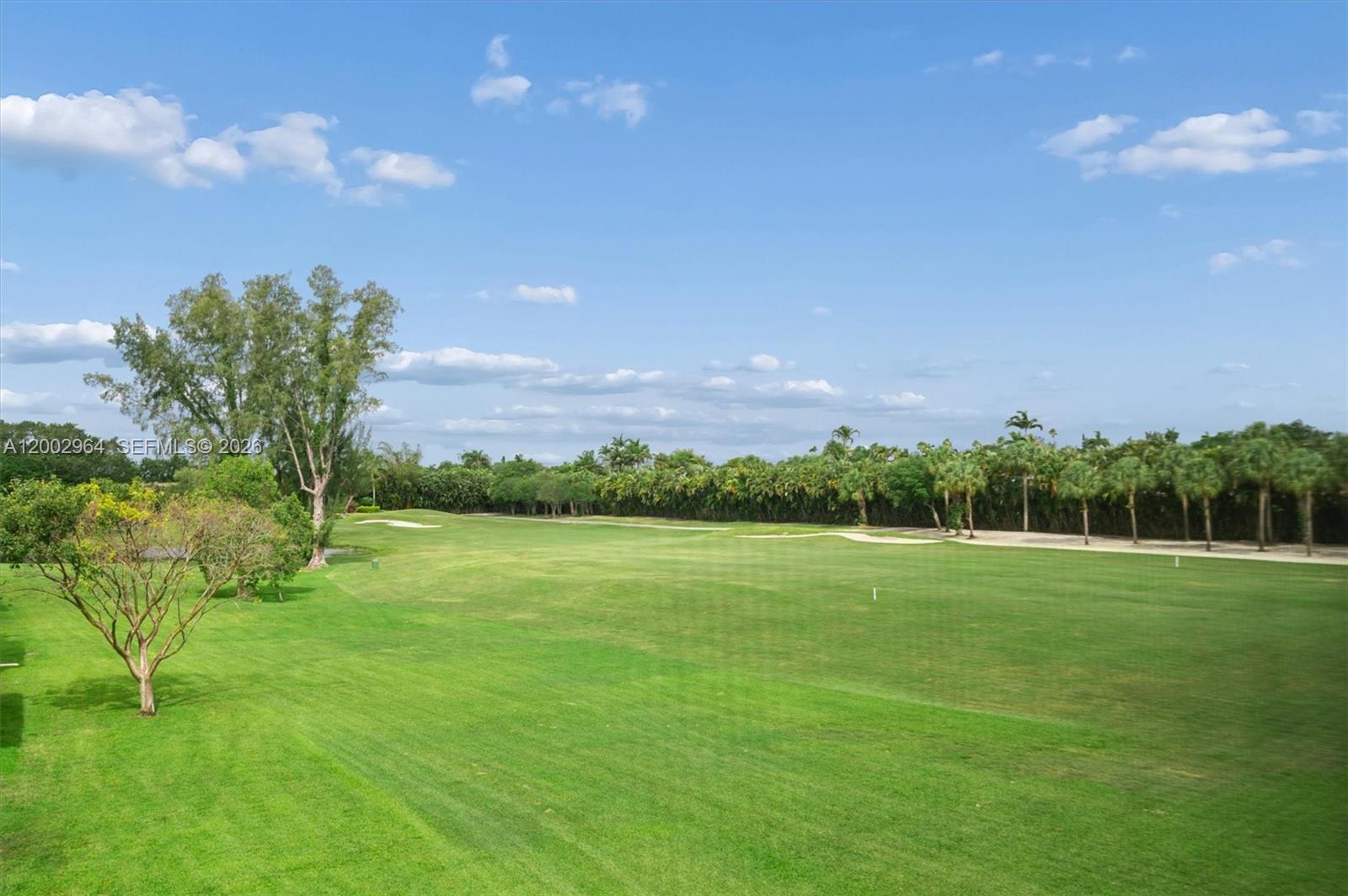 HOLLYBROOK GOLF AND - Residential