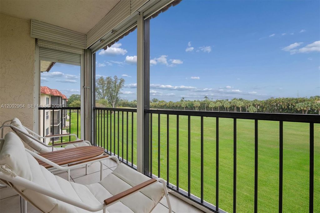 Photo of Pembroke Pines, FL 33025 (MLS # A12002964)