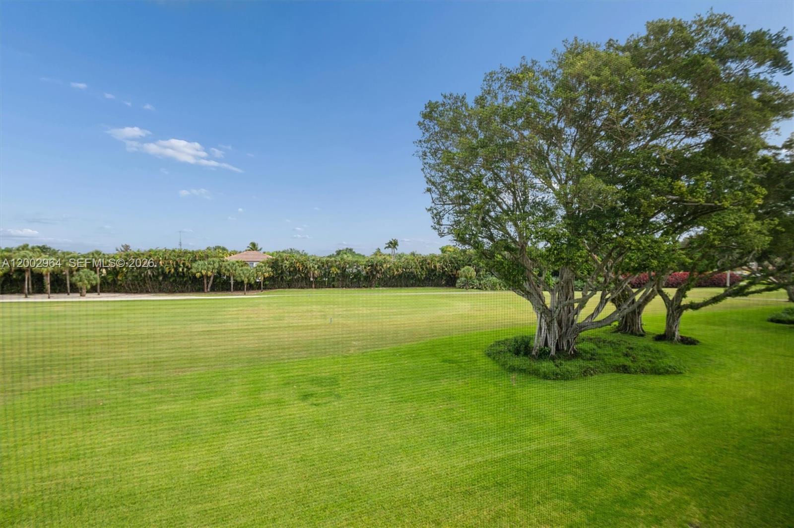 HOLLYBROOK GOLF AND - Residential